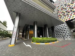 Centrium Square (D8), Office #635872881